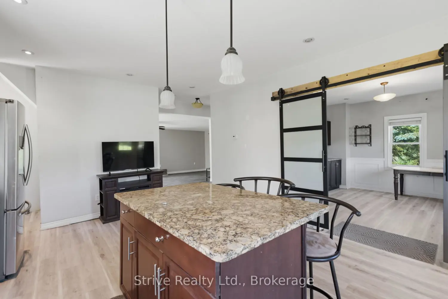 116 Concession Street photo 4