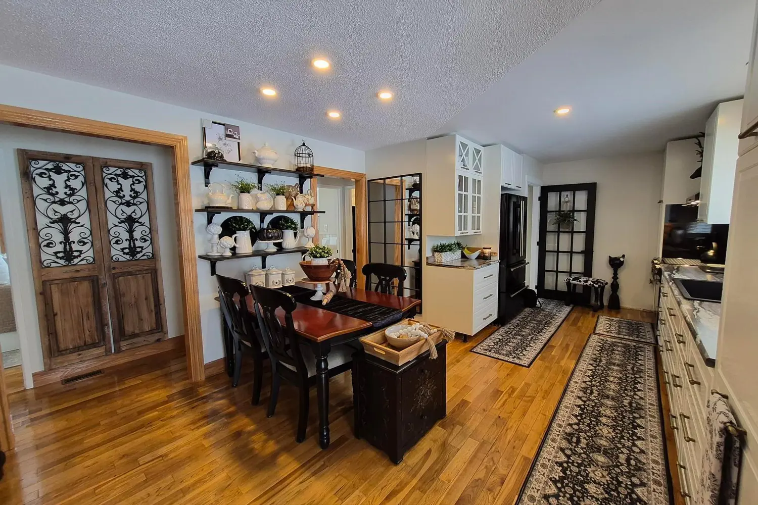 34 Redwing Ave photo 4