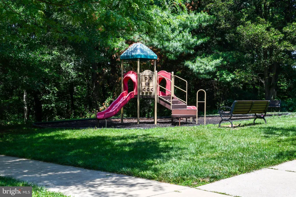 589 Cedar Spring Street, Gaithersburg, MD 20877