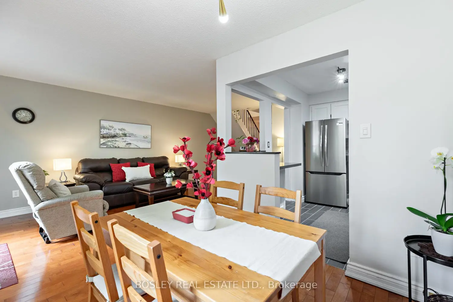 6 Markburn Court