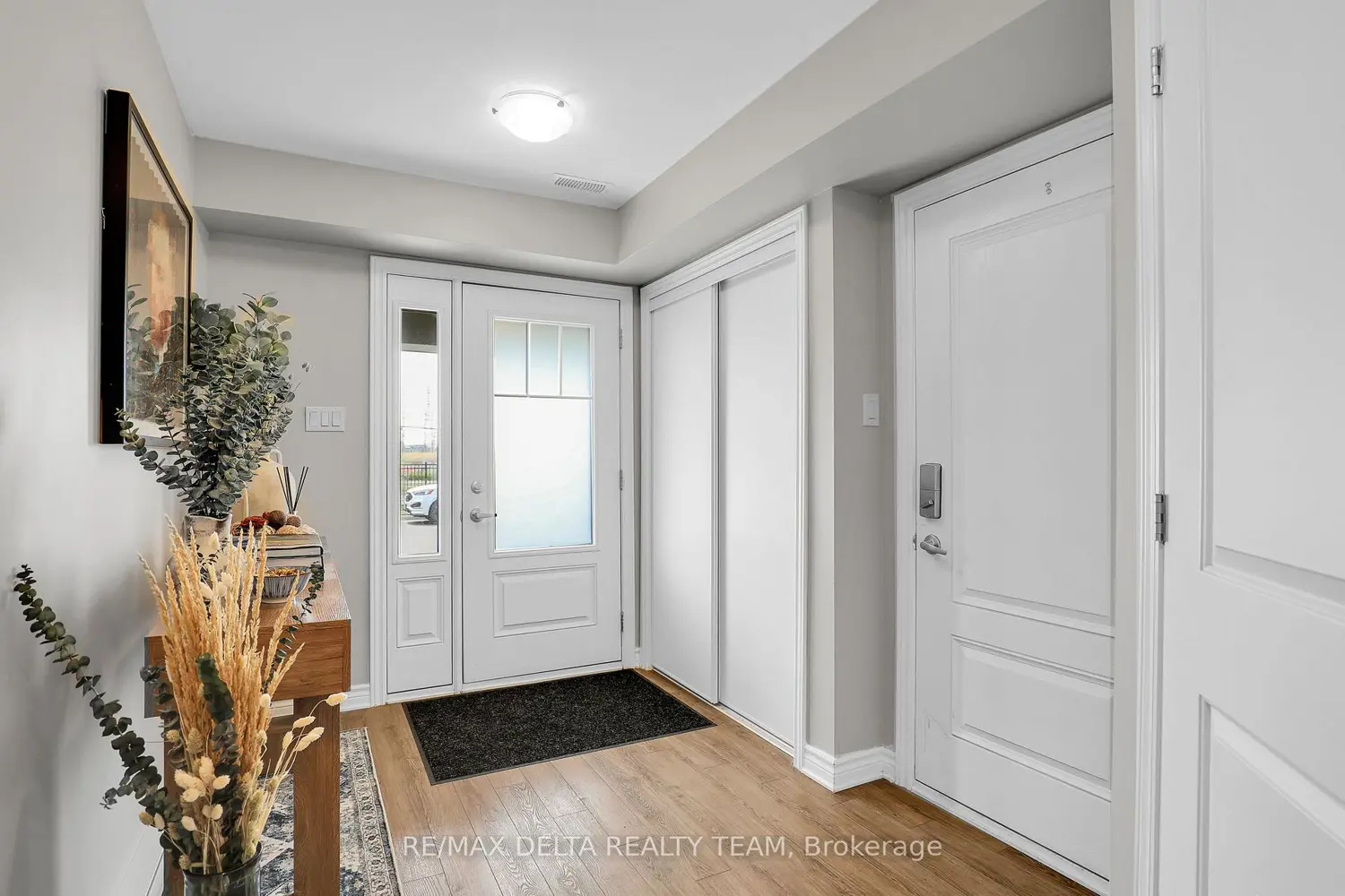 607 Prominence Way photo 4