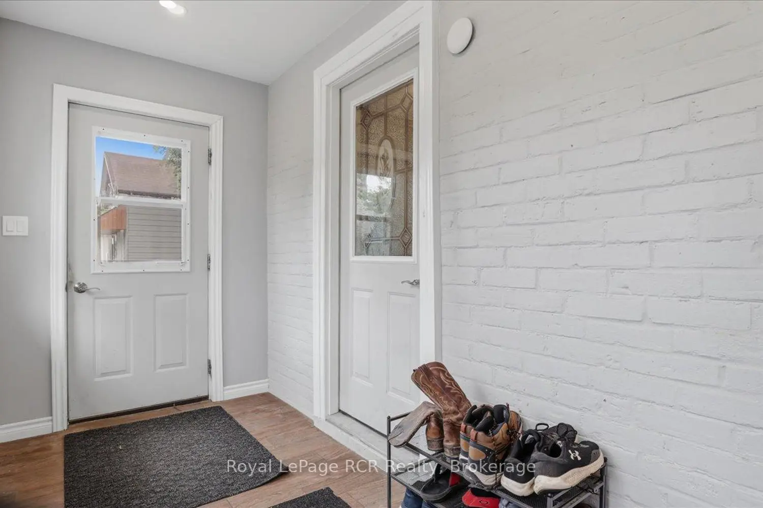 161 Livingstone Avenue photo 4