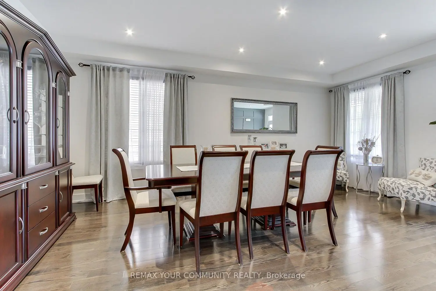 26 Hodgson Road photo 4