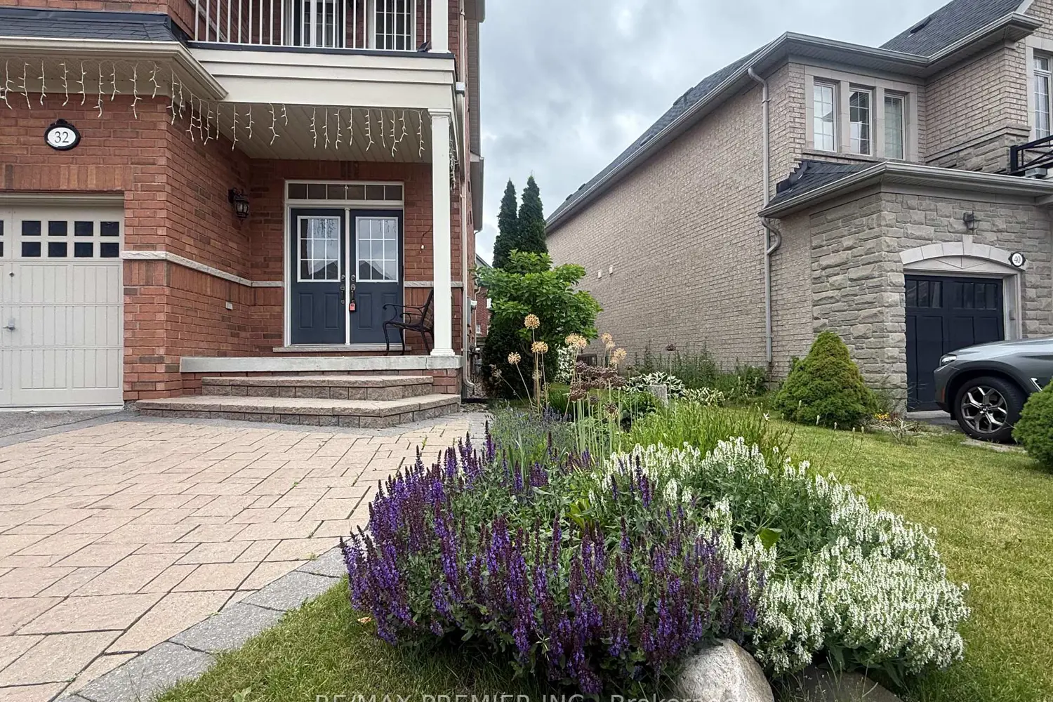 32 Blue Grouse Road photo 2
