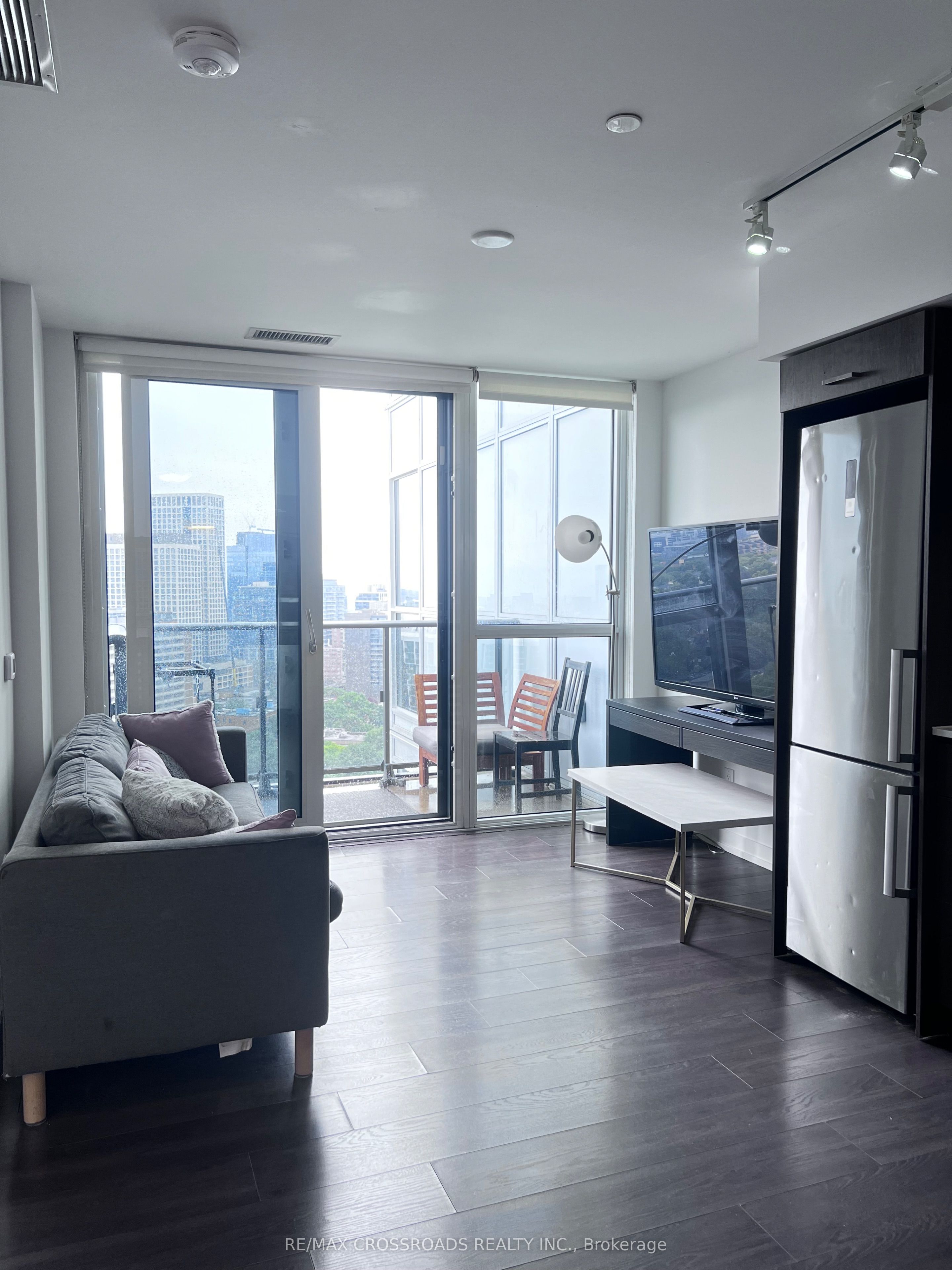PH111-219 Dundas Street E, Toronto, ON, M5A 0V1