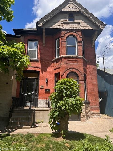 33-35 Wood Street E, Hamilton, ON, L8L 3Y2