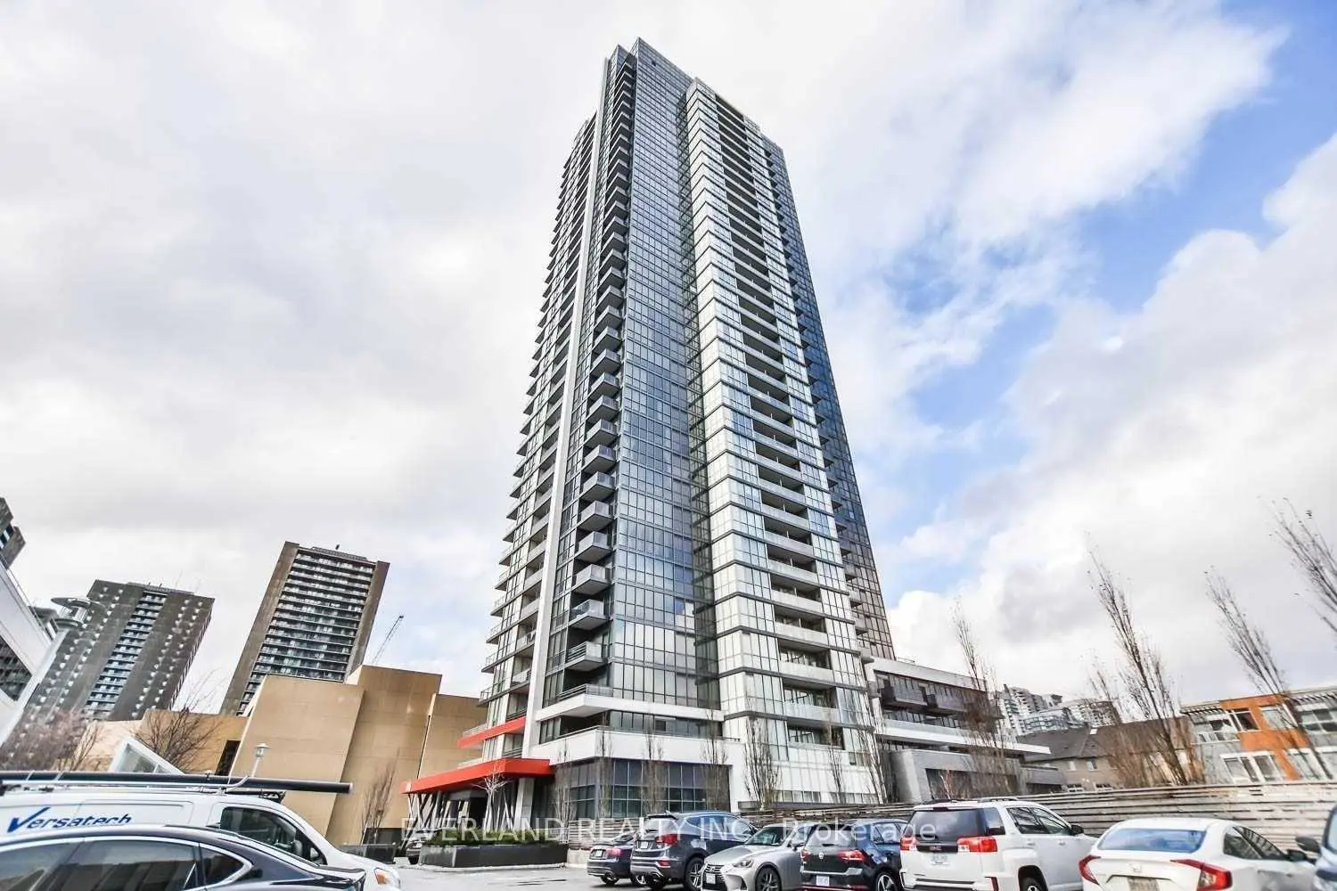 88 Sheppard Avenue 1803