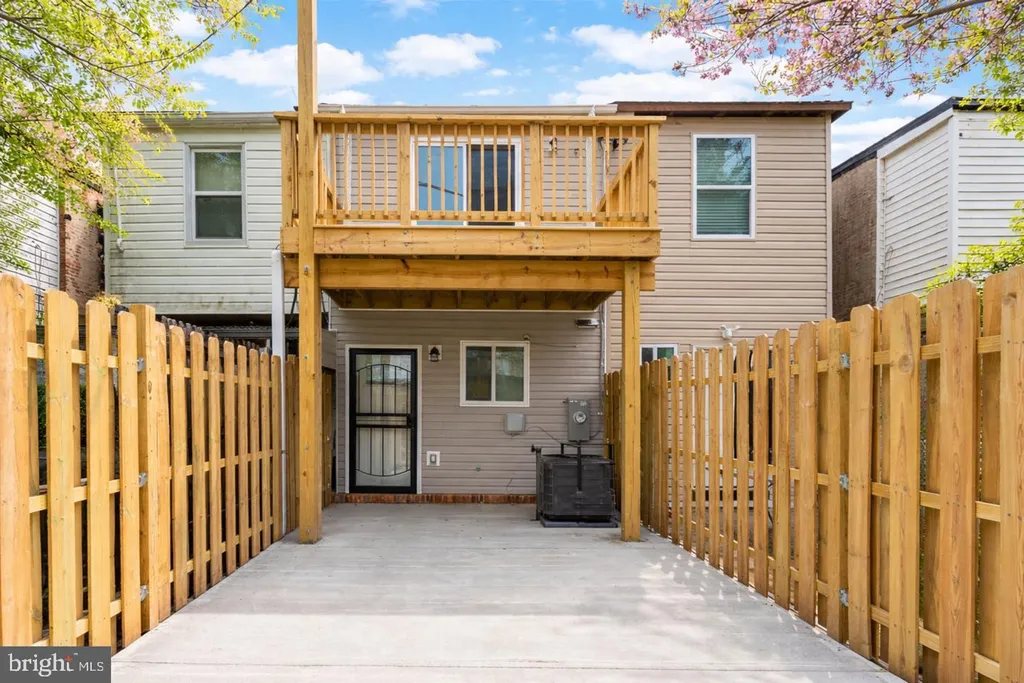1610 E Federal Street, Baltimore, MD 21213