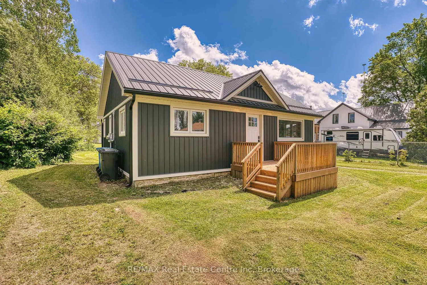 85088 Grey Road 14 photo 2
