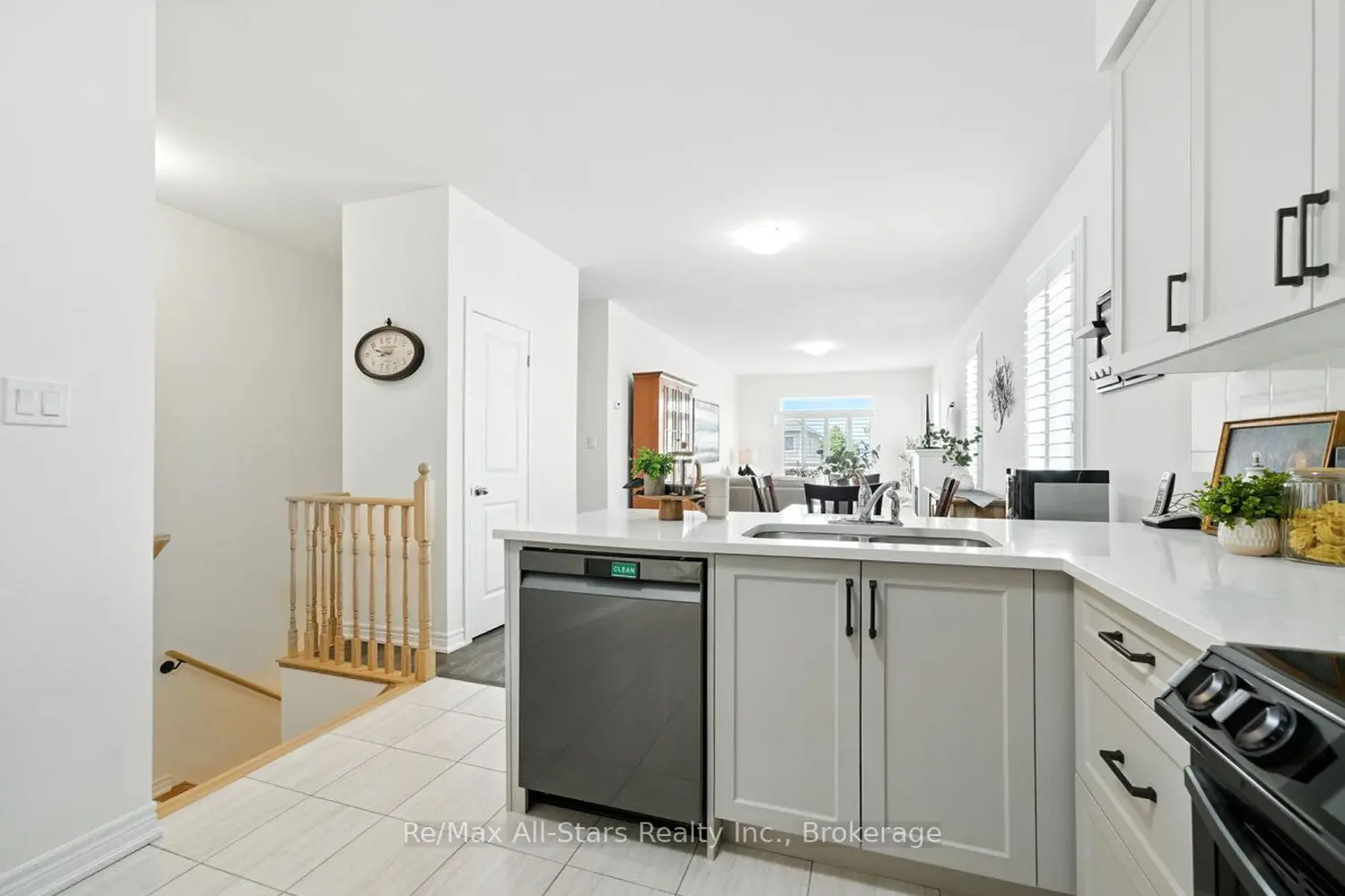 89 Forestlane Way photo 5