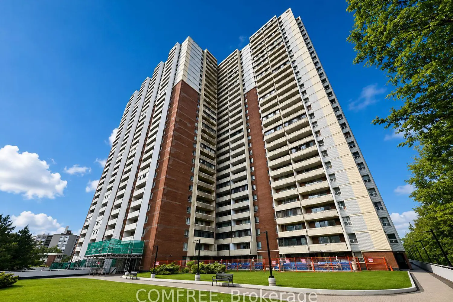 1 Massey Square 412