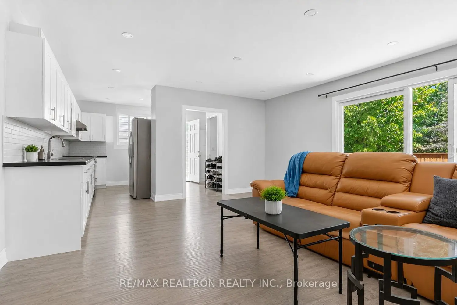 107 Kirker Avenue photo 3