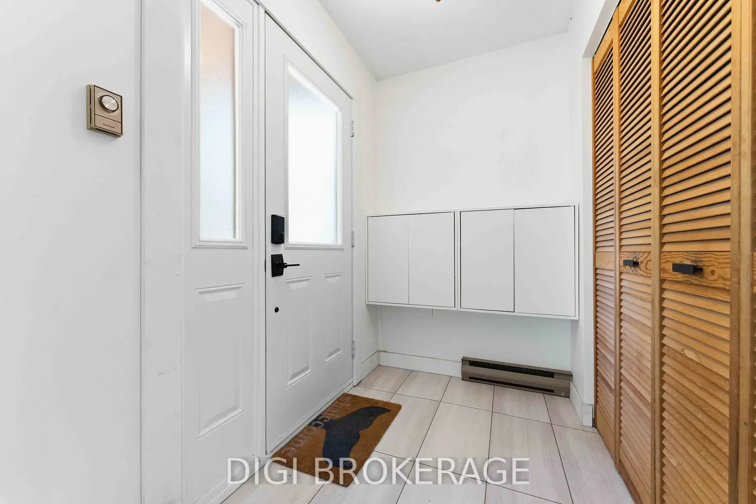 332 Iona Street photo 3