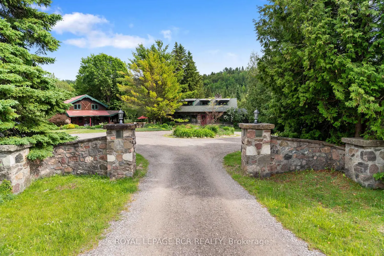 307114 Hockley Road photo 4
