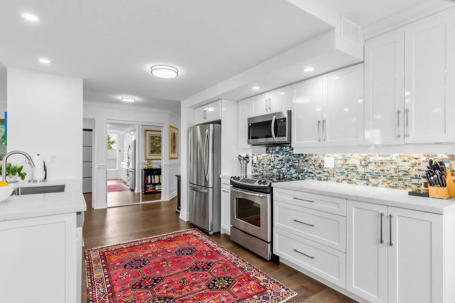 20 Guildwood Parkway 414 photo 5