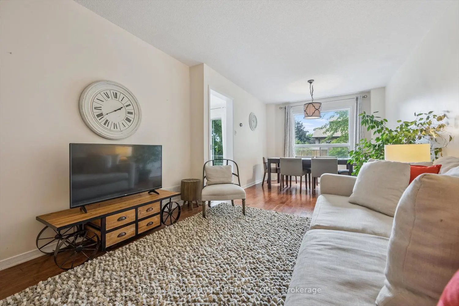 416 Marlatt Drive photo 4