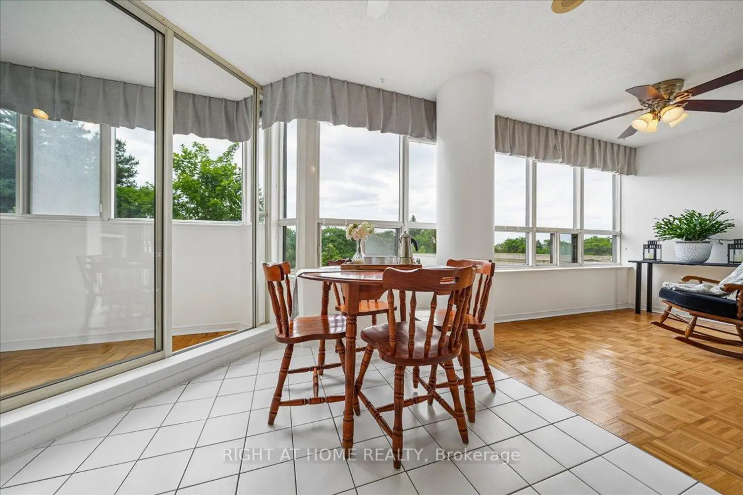 400 Webb Drive 210 photo 4