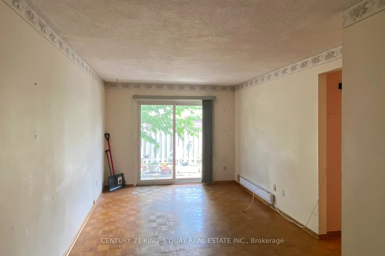 10 Sand Fern Way photo 4