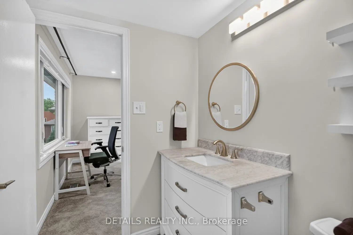 39 Sandhurst Court photo 5