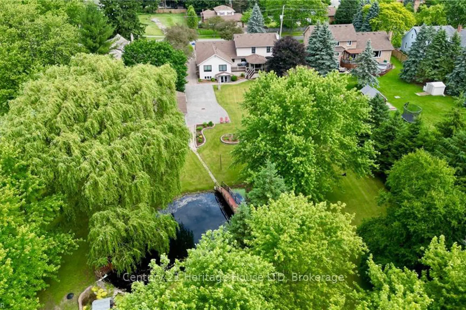 1084 Quaker Road photo 3