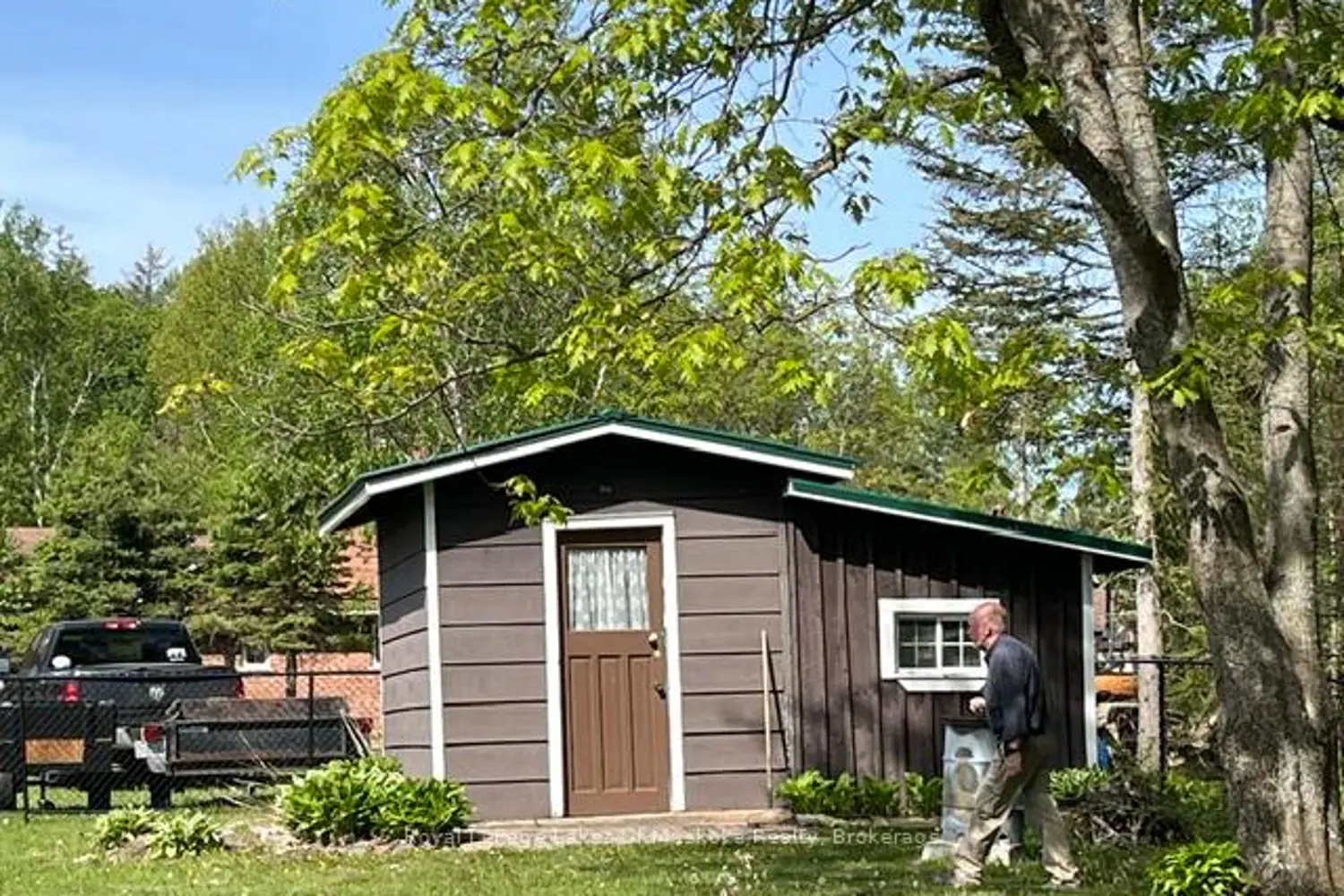 25 Fitz Avenue photo 4