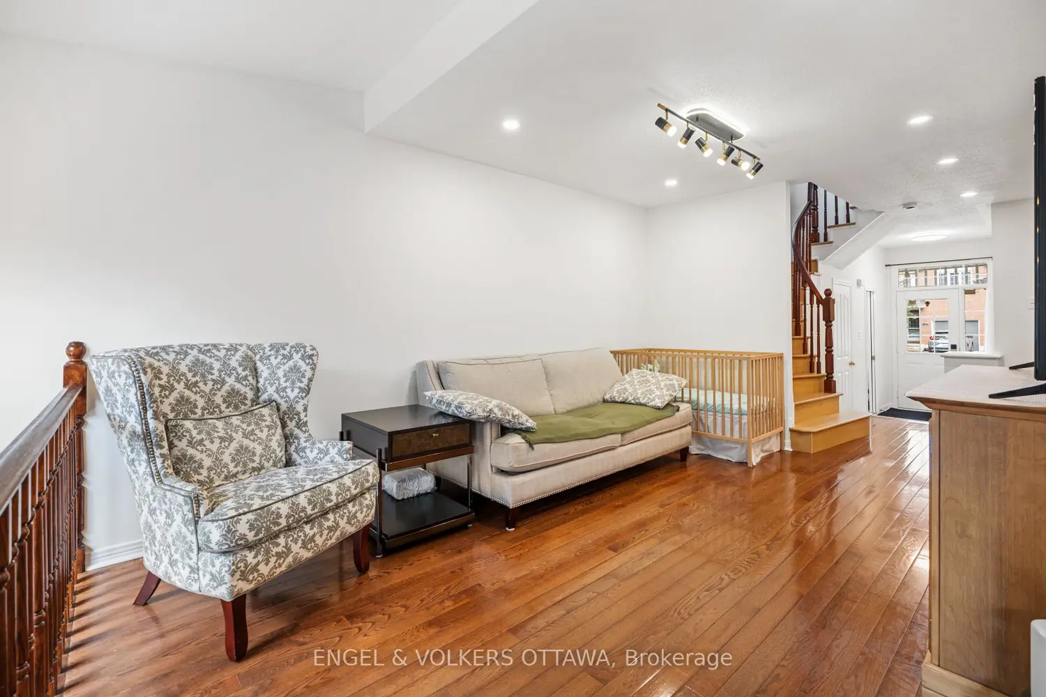 18 Cambray Lane photo 4