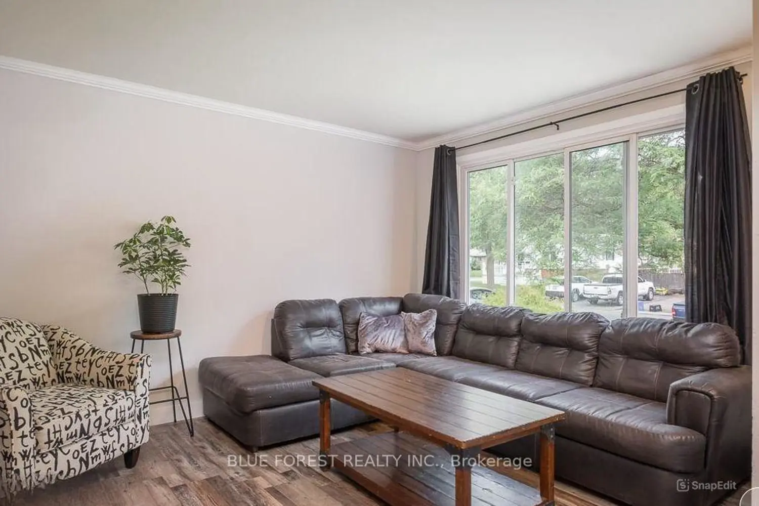 67 Breckenridge Crescent photo 5