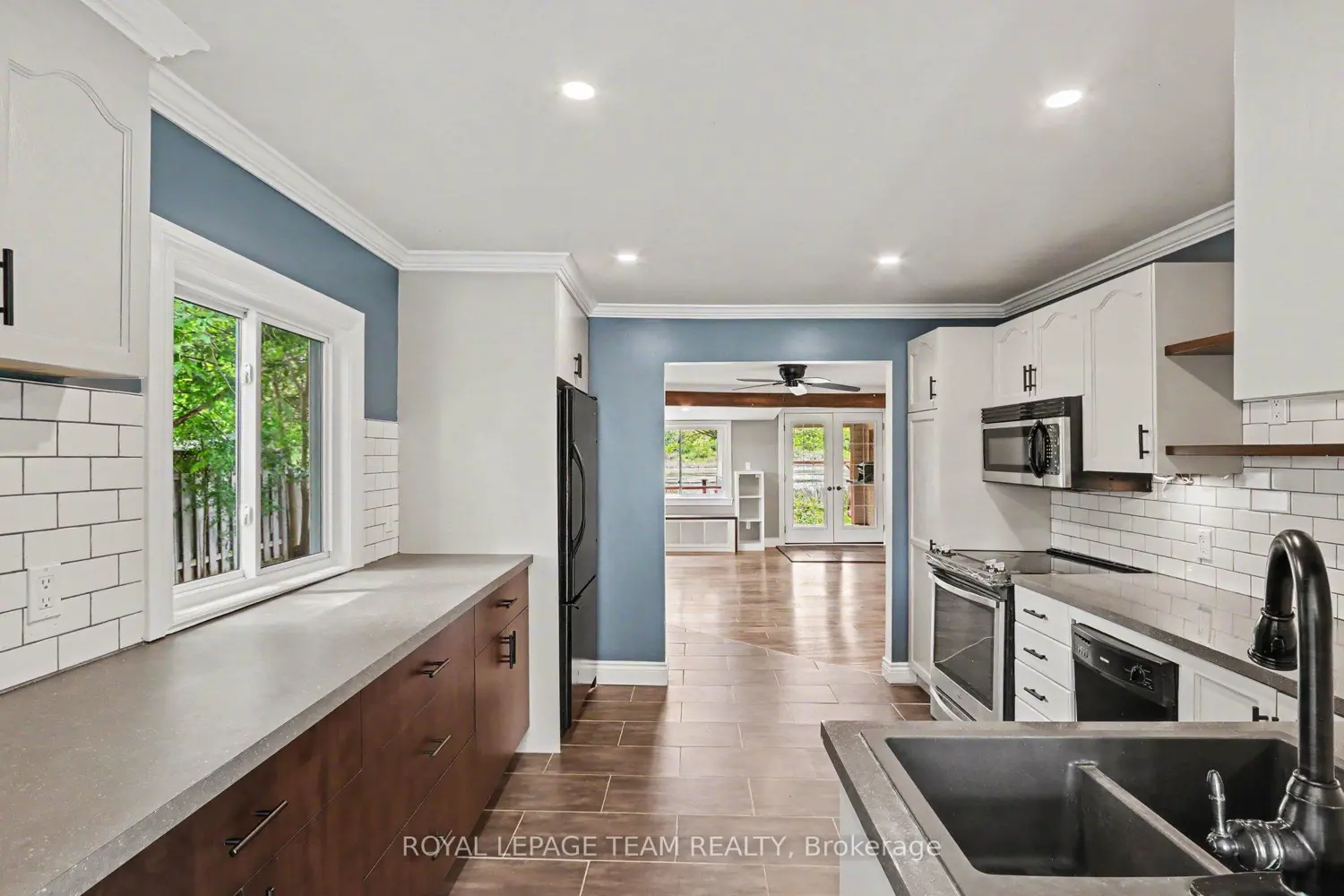 282 Harris Road photo 4