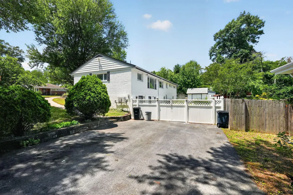 4202 Yates Road, Beltsville, MD 20705