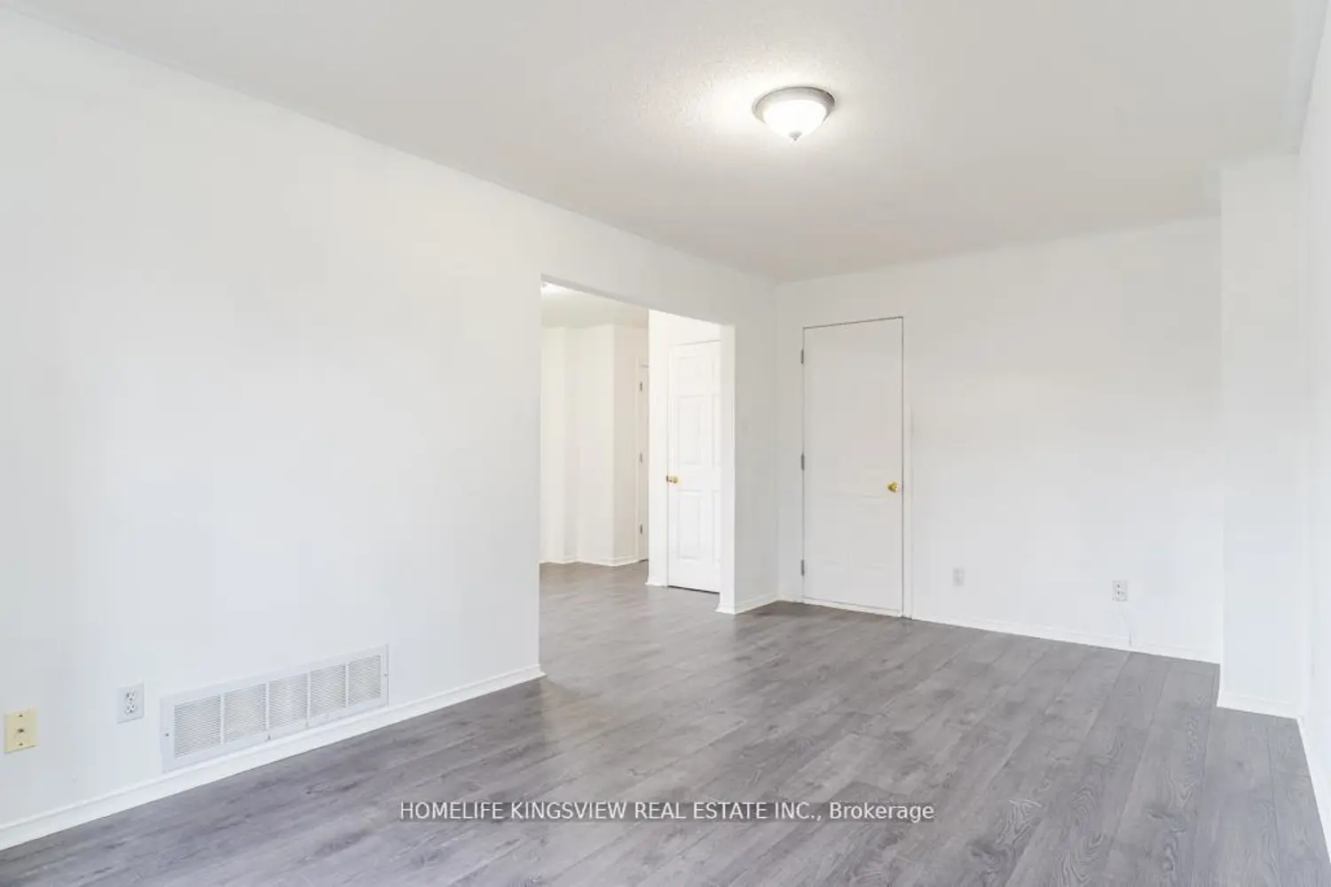 1 Charleson Drive photo 2