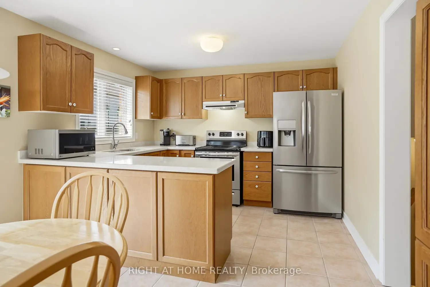 33 Stevens Drive photo 5