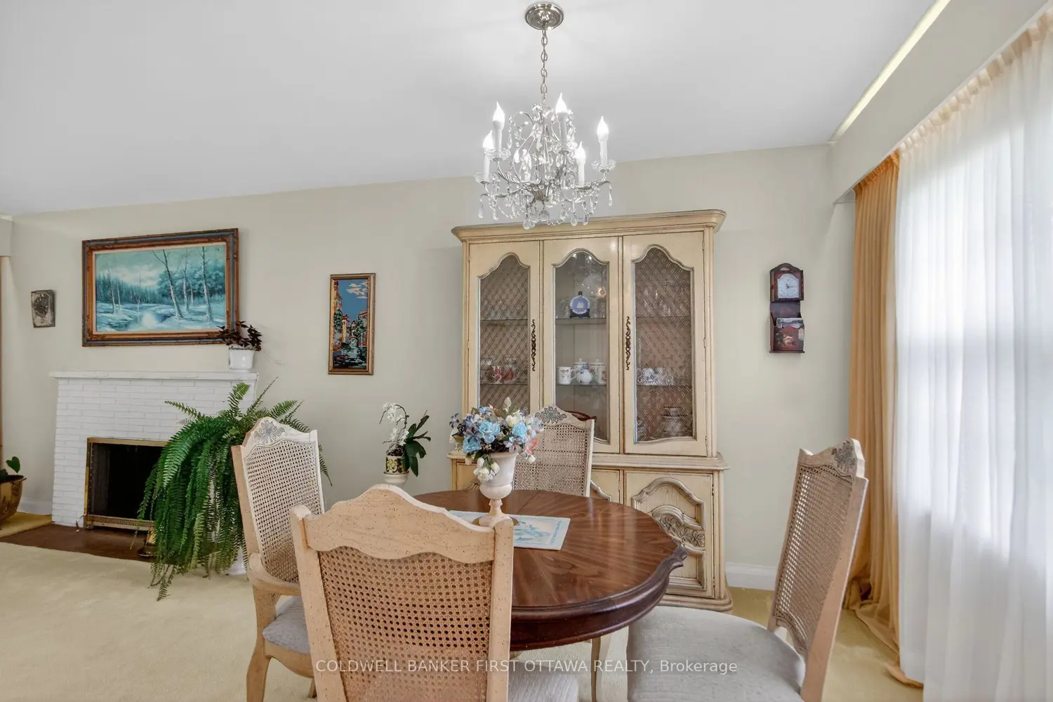 1533 Mimosa Avenue photo 5