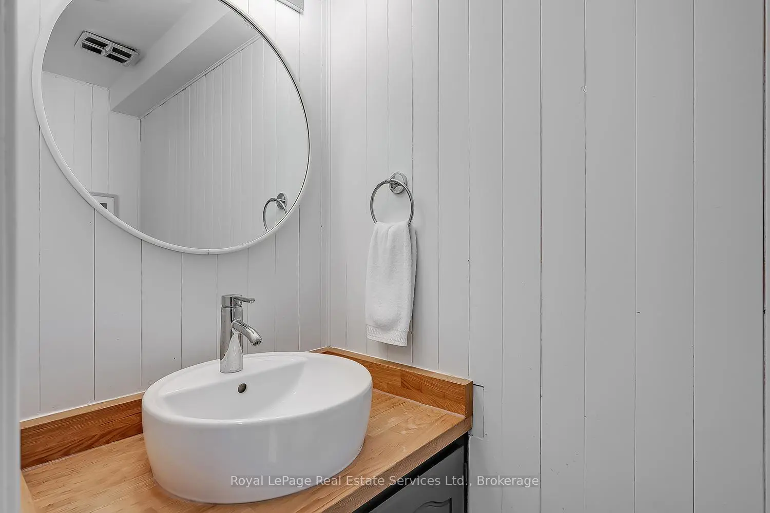 2651 Aquitaine Avenue 24 photo 3