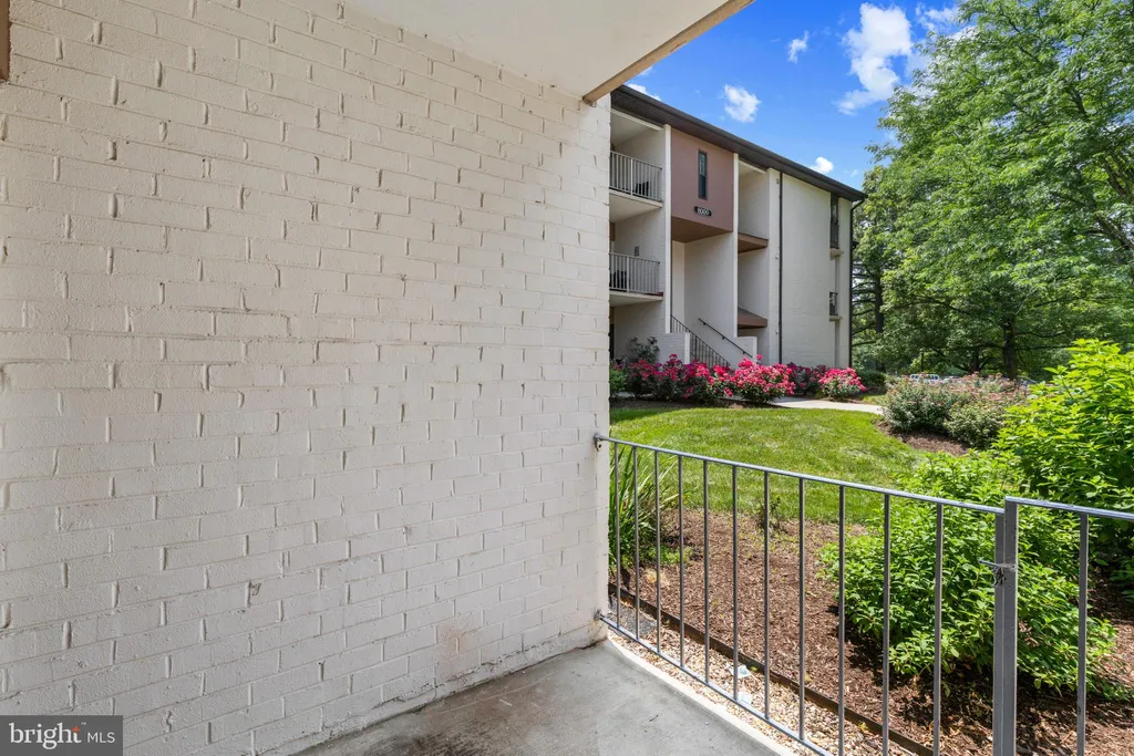 8011 Mandan Road Unit 509, Greenbelt, MD 20770