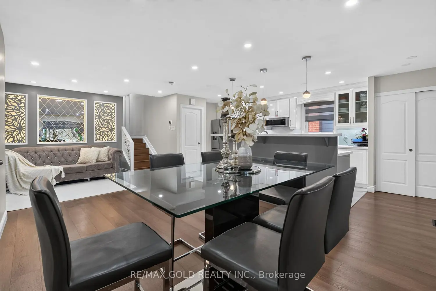 63 Morgandale Crescent photo 4