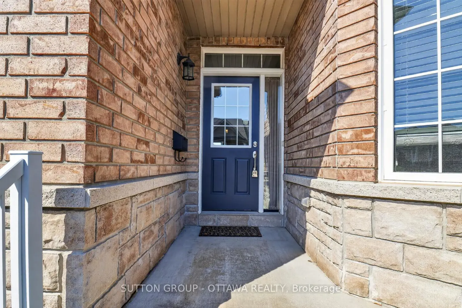 104 Passageway Private photo 5