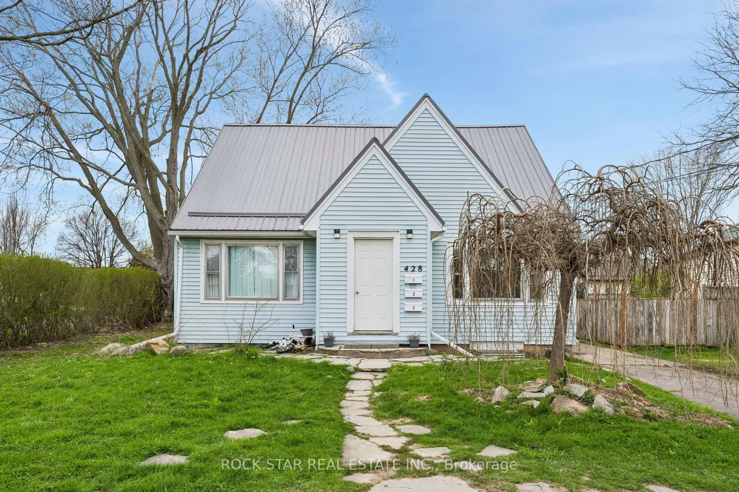 428 Thorold Road photo 2