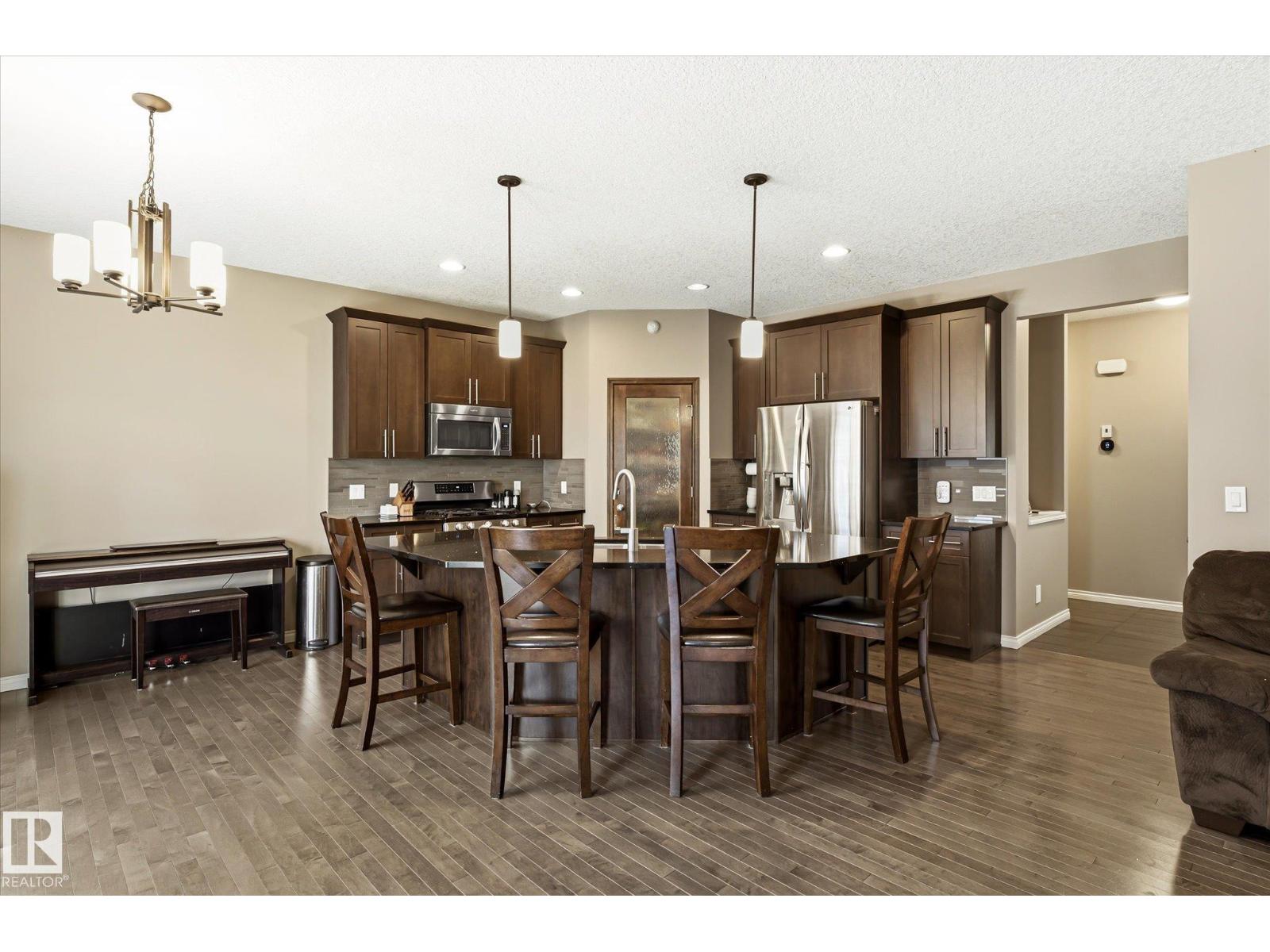913 Goshawk Point NW, Edmonton, AB, T5S0H6 photo 4