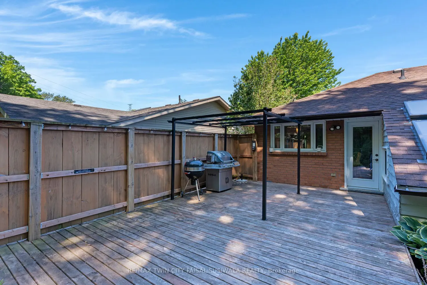 37 Yellow Birch Drive photo 4