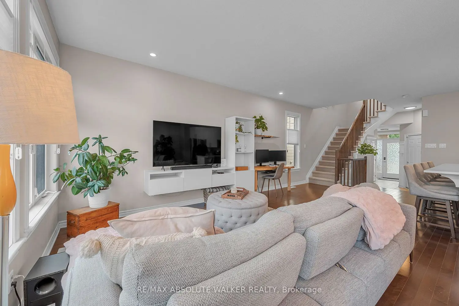 400 Gerry Lalonde Drive photo 5