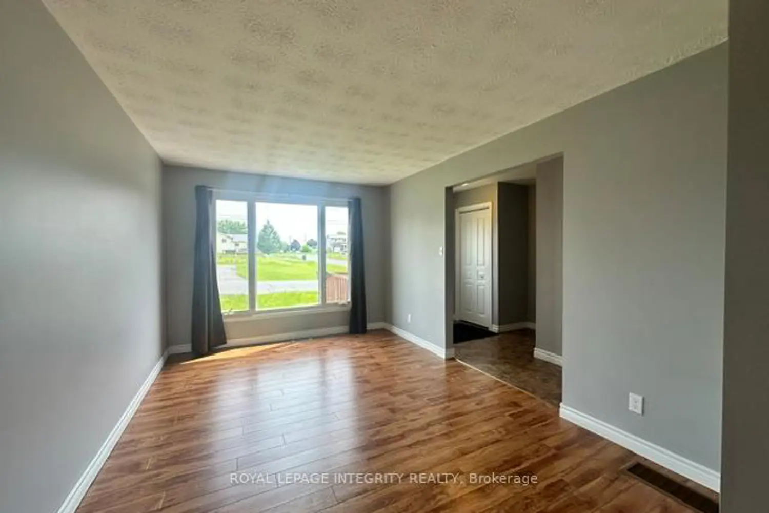 3150 Poirier Avenue photo 2