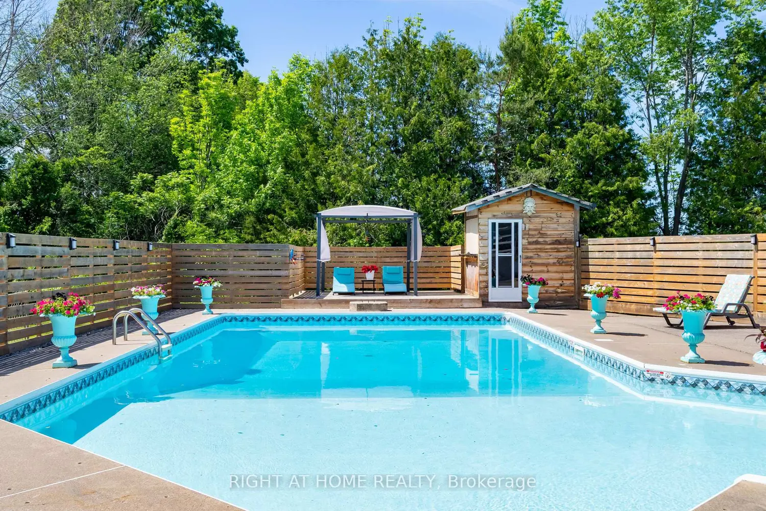 560 Concession Road 15
