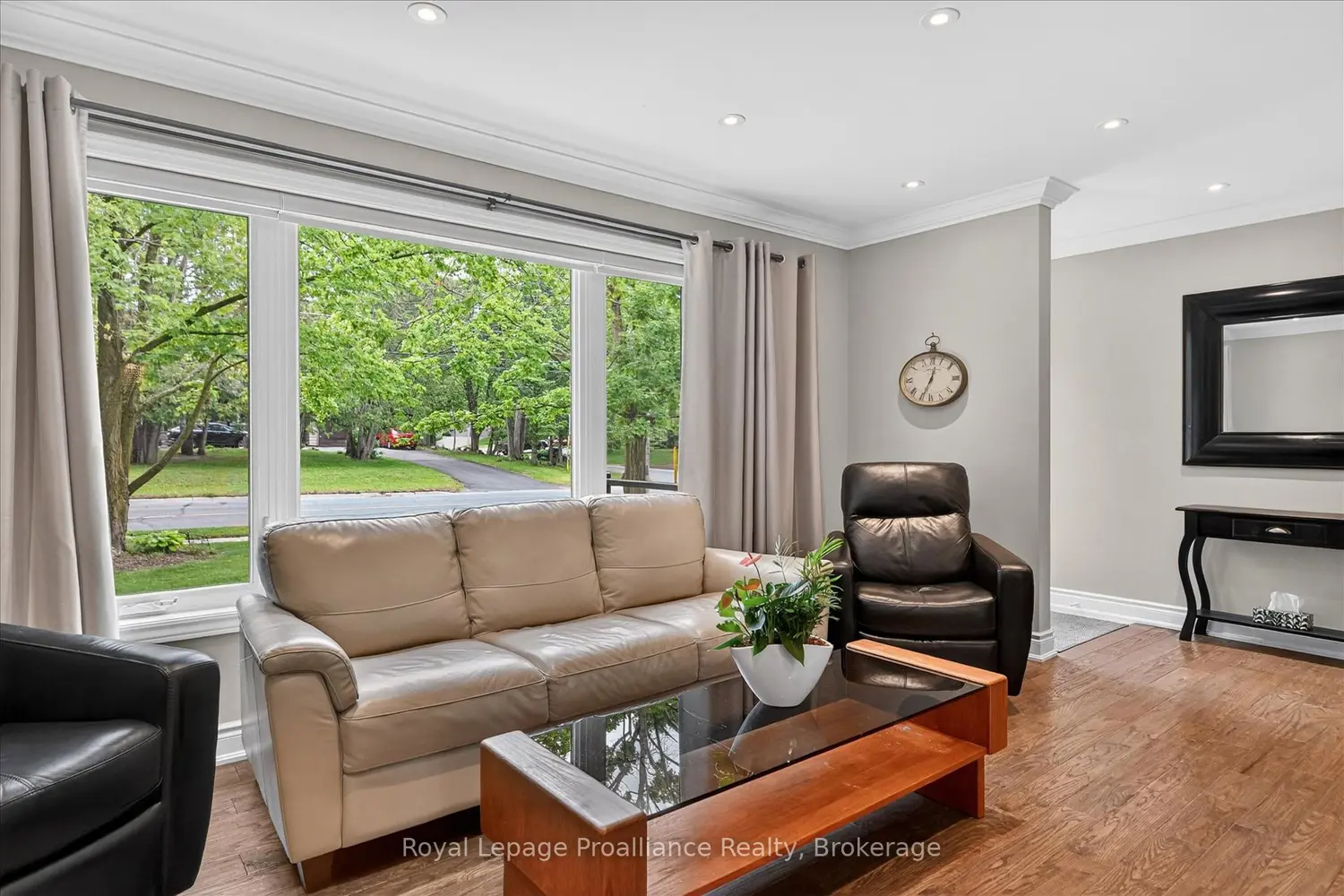 59 Wallis Drive photo 2