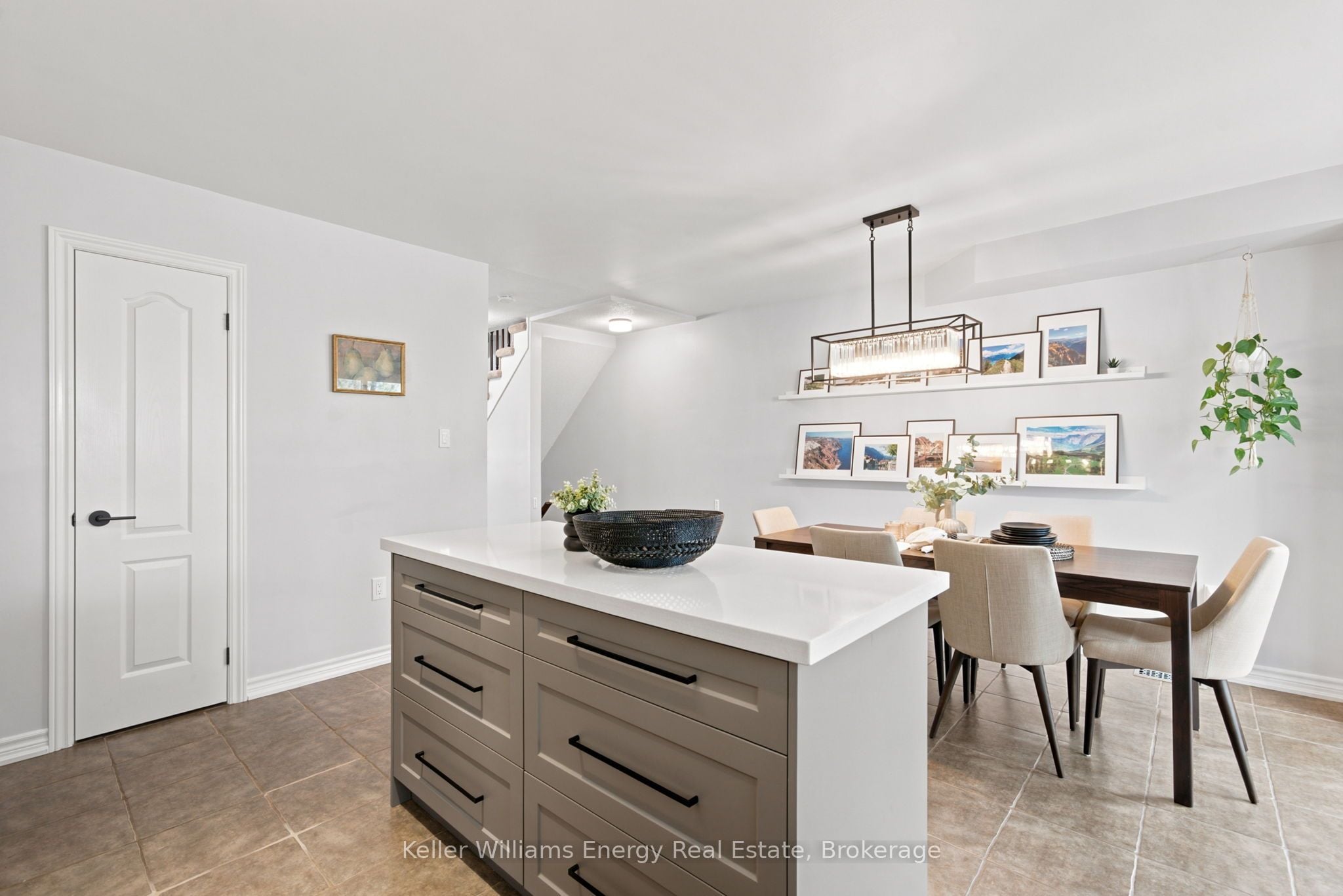 24 Katerson Lane, Clarington, ON, L1E 0E9 photo 5