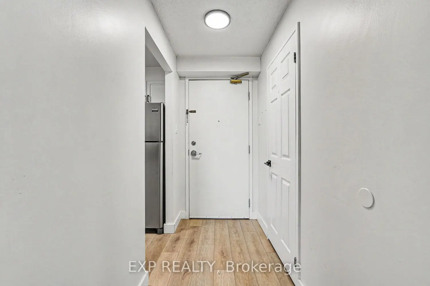 1440 Heron Road 312 photo 2