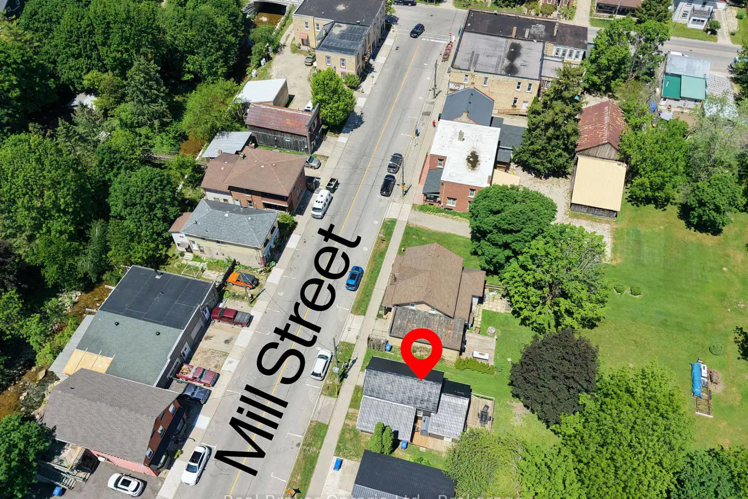 523 Mill Street photo 2