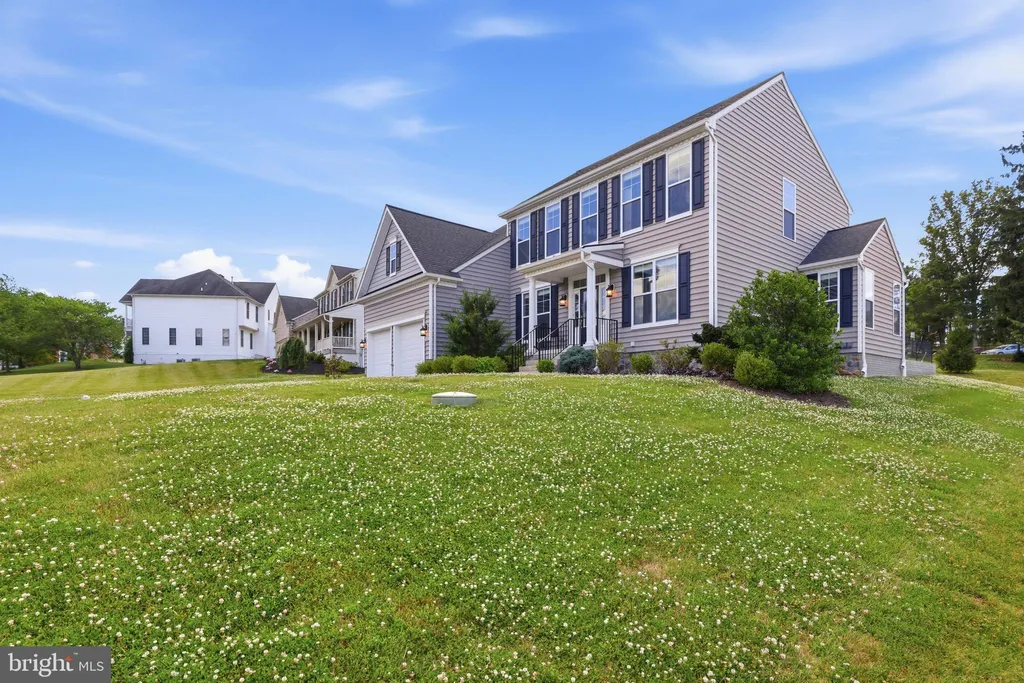 606 Candice Drive, Mount Airy, MD 21771 photo 2