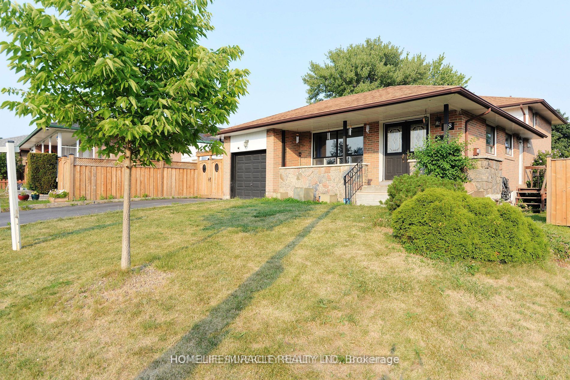 88 Ardglen Drive, Brampton, ON, L6W 1V6 photo 3