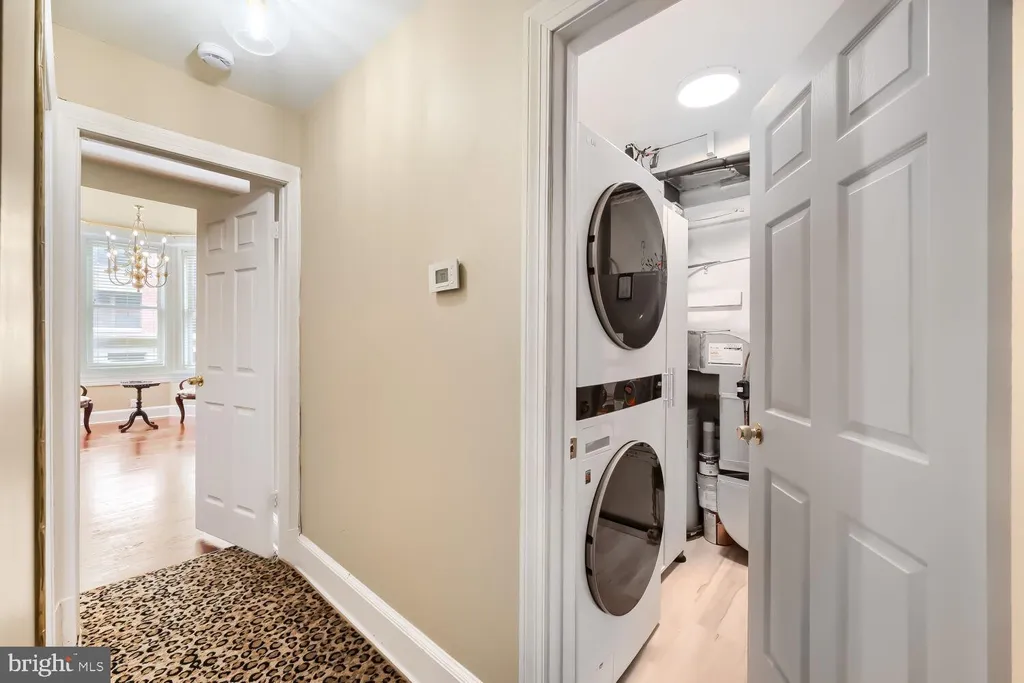 11 W Biddle St Unit 11B, Baltimore, MD 21201 photo 3