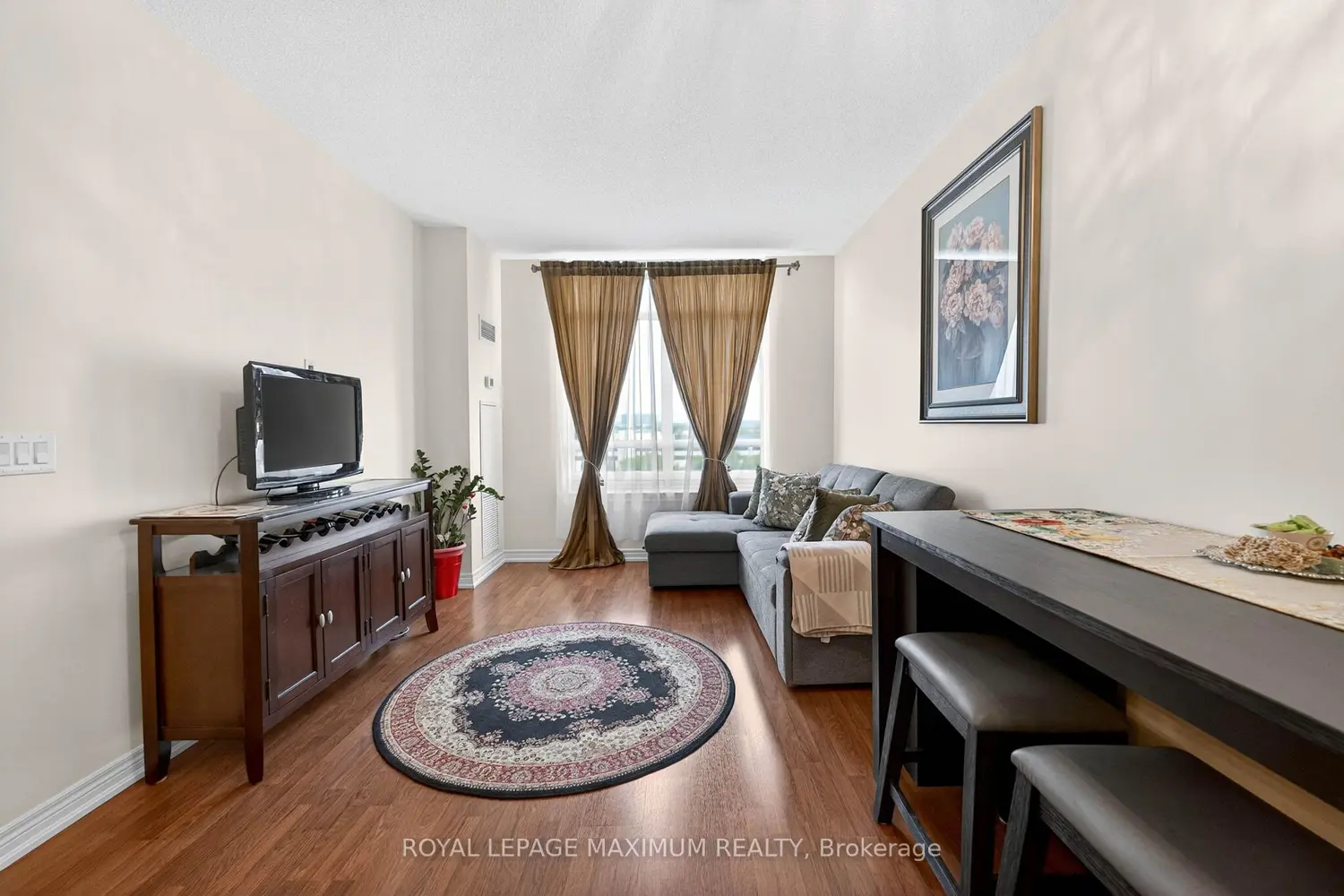 9245 Jane Street 914 photo 4